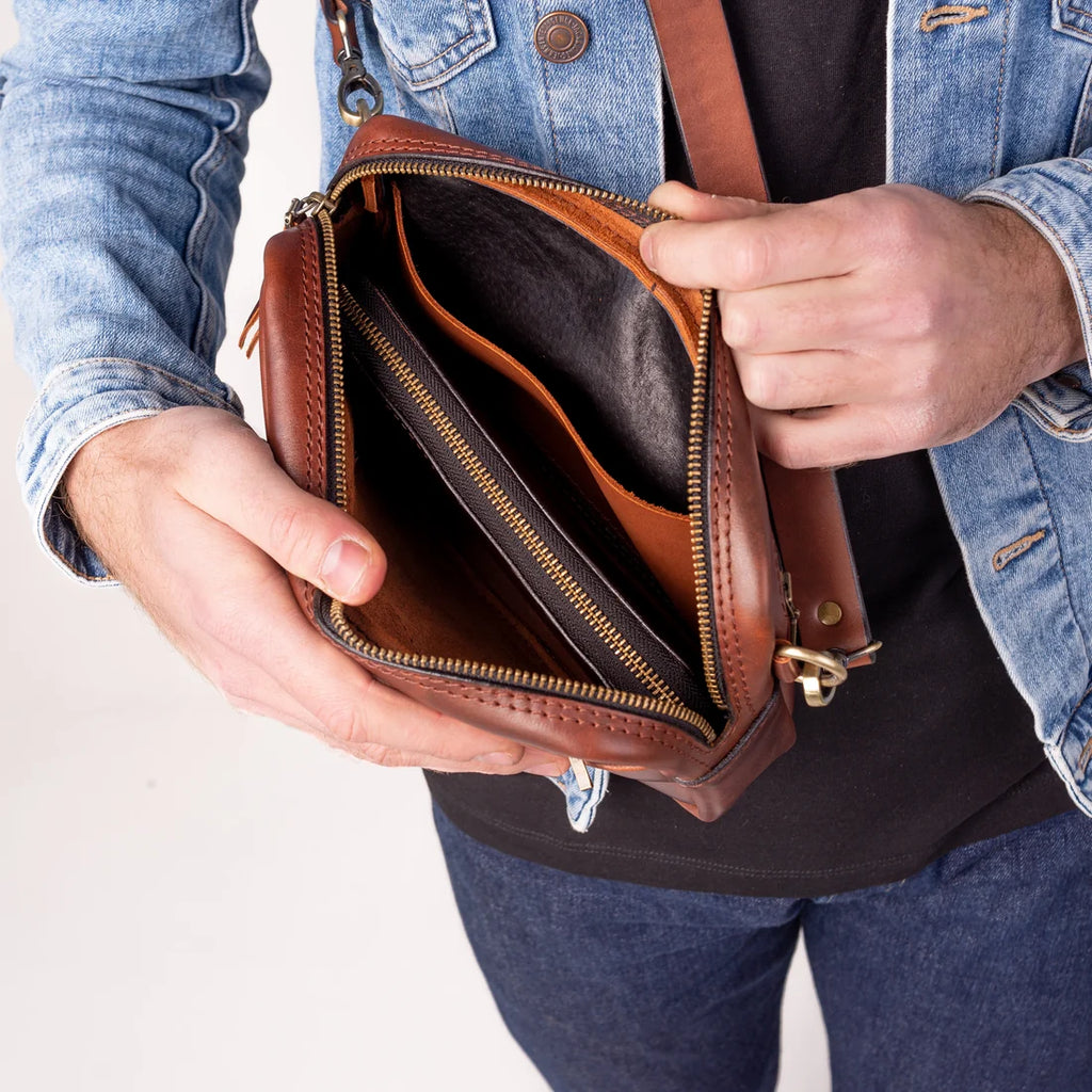 Belt bag Shoulder bag, leather